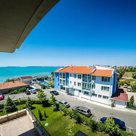 Prestige Sands Apartman