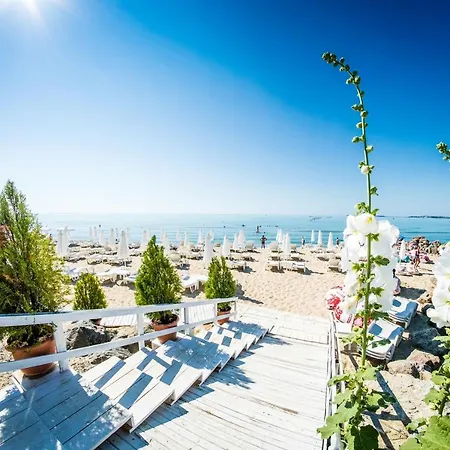 Daire Prestige Sands *